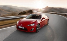  Toyota GT86     